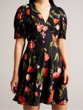 Ted Baker Sienna Puff Sleeve Mini Tea Dress in Black Floral Dress, retail 260.00